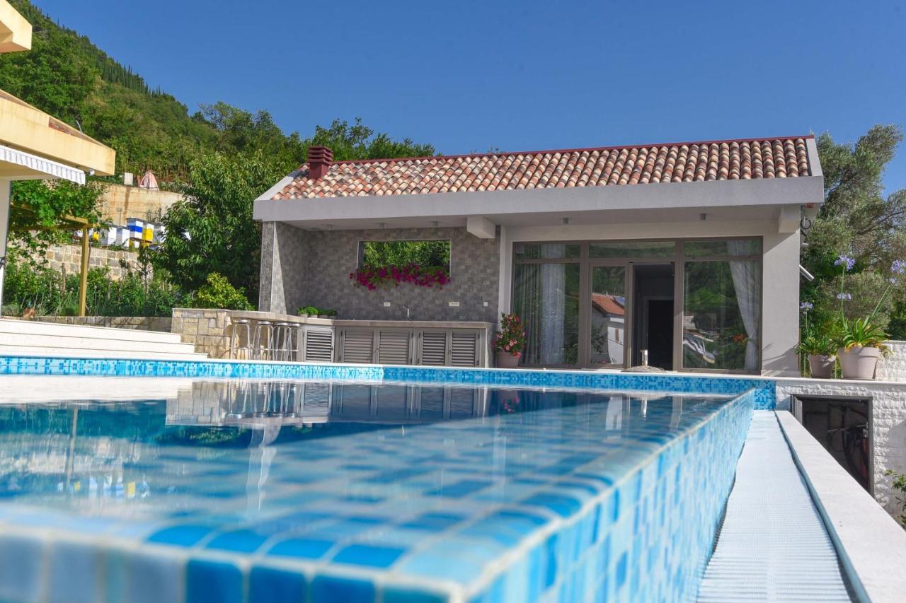 Verbalj Apartment With Swimming Pool Kotor Eksteriør bilde