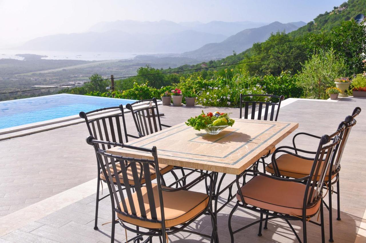 Verbalj Apartment With Swimming Pool Kotor Eksteriør bilde
