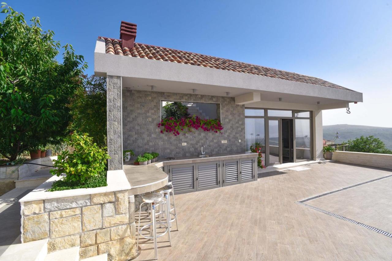 Verbalj Apartment With Swimming Pool Kotor Eksteriør bilde
