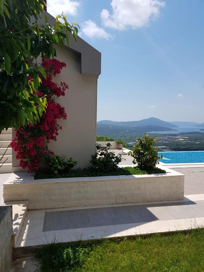 Verbalj Apartment With Swimming Pool Kotor Eksteriør bilde